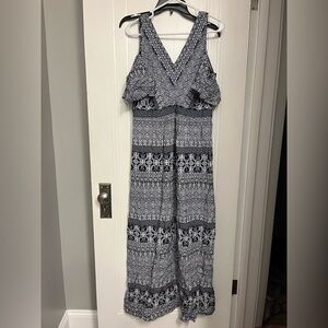 Woman's Jessica Simpson Navy Blue and White Maxi Maternity Dress- Size L- Used